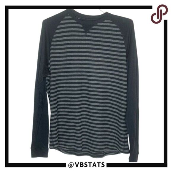 Large Under Armour Gray-Black Striped LS Shirt‎ - Picture 1 of 4